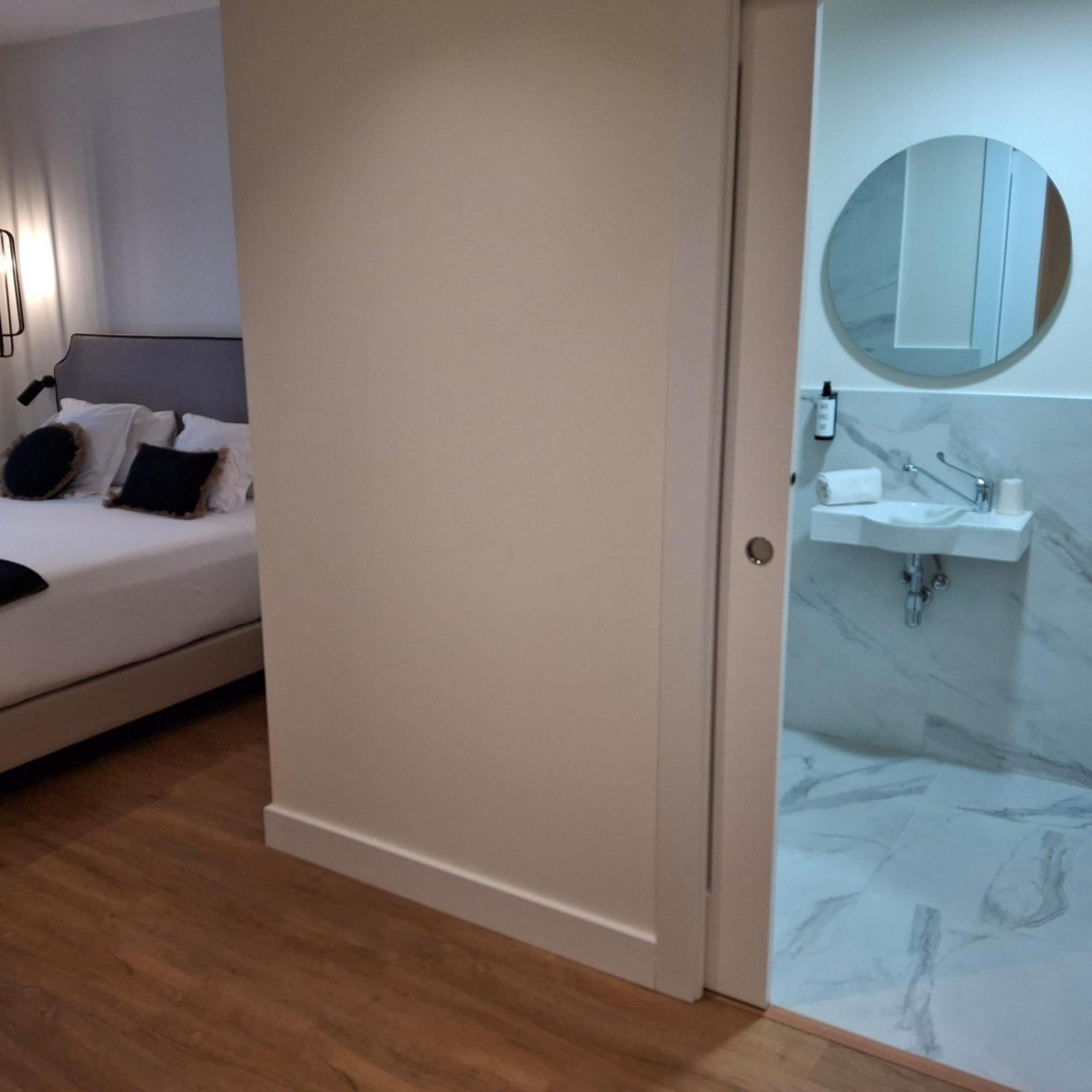 Citrea Santander Hotel Bagian luar foto