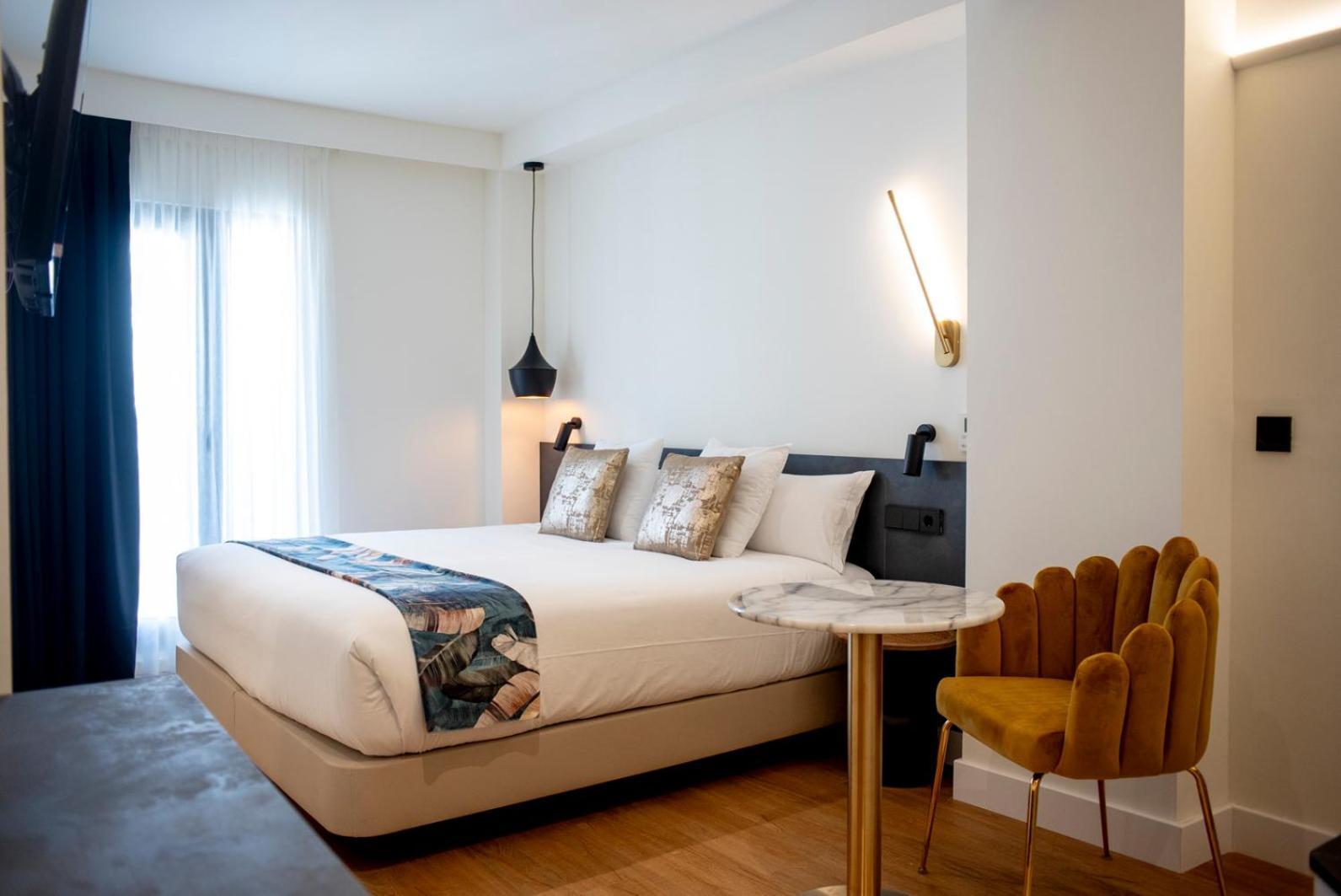 Citrea Santander Hotel Bagian luar foto